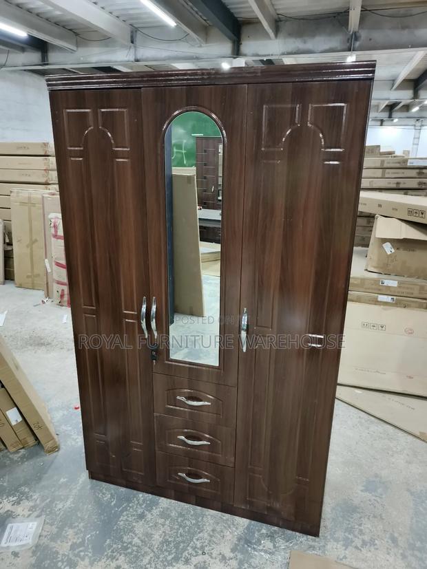 Foreign 3 Doors Wooden Wardrobe · Photo 1