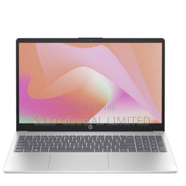 New Laptop HP Stream Notebook 8GB Intel Core i7 SSD 512GB · Photo 1