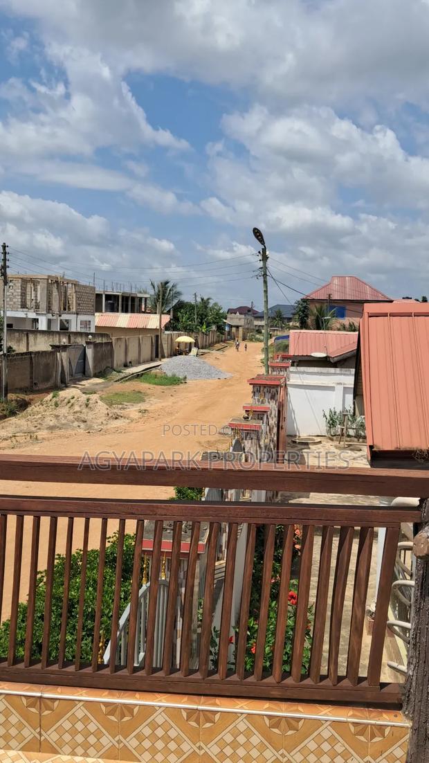 6bdrm House in Obeyeyie, Ga West Municipal for sale · Photo 5