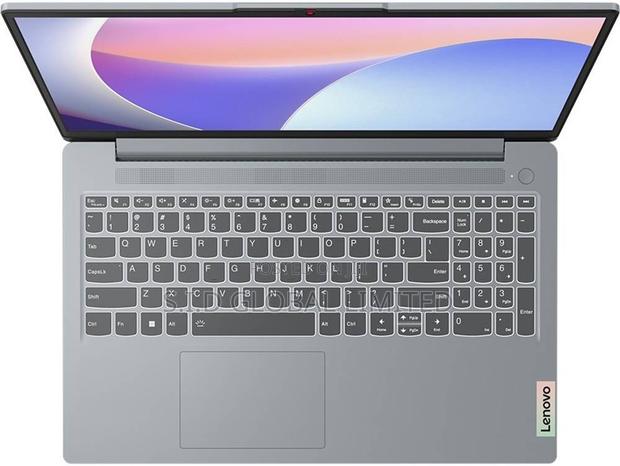 New Laptop Lenovo Ideapad 3 8GB Intel Core i3 SSD 256GB · Photo 2