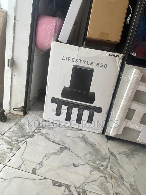 Bose Lifestyle 650 Premium Home Theatre System · Photo 1