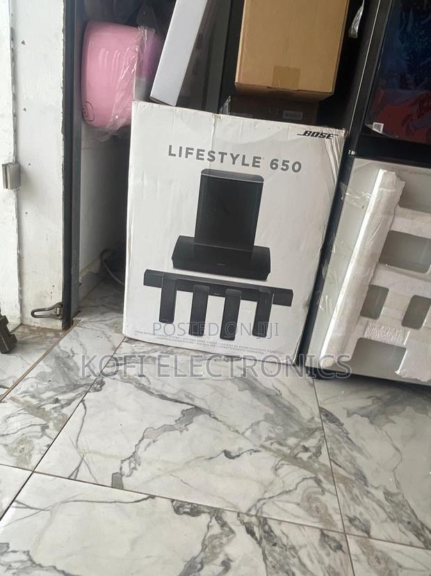 Bose Lifestyle 650 Ultimate Sound Experience · Photo 1