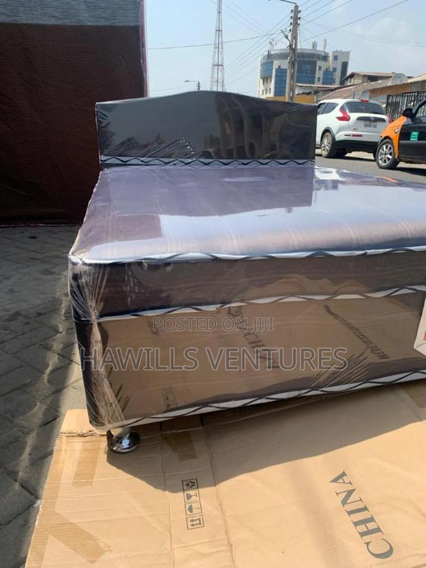 Complete Bed With Mattress · Photo 1