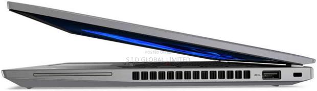 New Laptop Lenovo ThinkPad T14s G4 16GB Intel Core i7 SSD 512GB · Photo 2
