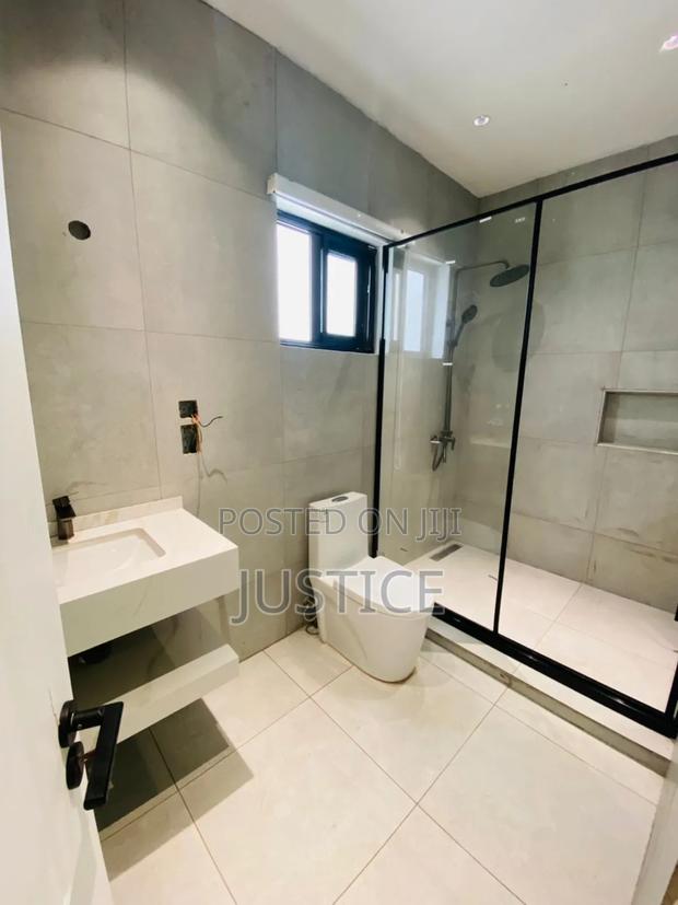 4bdrm House in Adenta, SSNIT Flats for sale · Photo 5