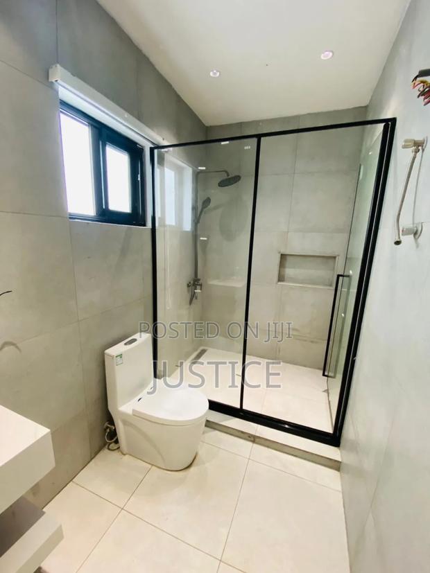 4bdrm House in Adenta, SSNIT Flats for sale · Photo 6