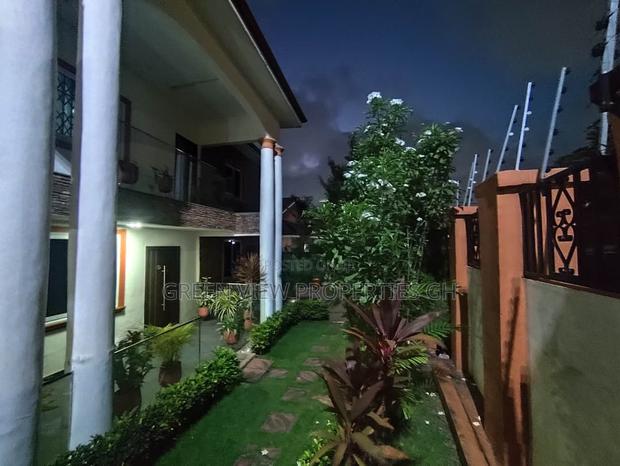 Furnished 3bdrm Apartment in Achimota for rent · Photo 2
