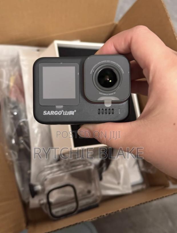 Action Camera for Vlogging With Accesories