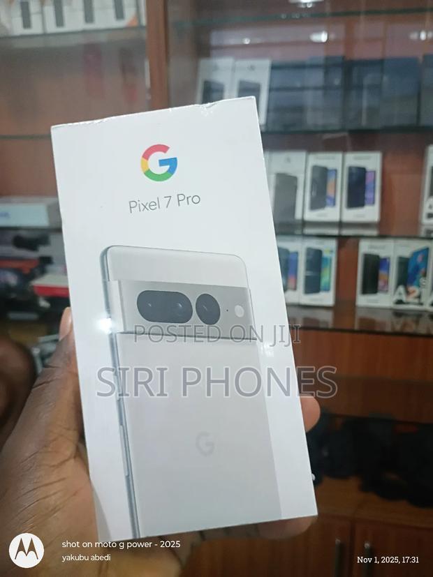 New Google Pixel 7 Pro 128 GB White · Photo 1