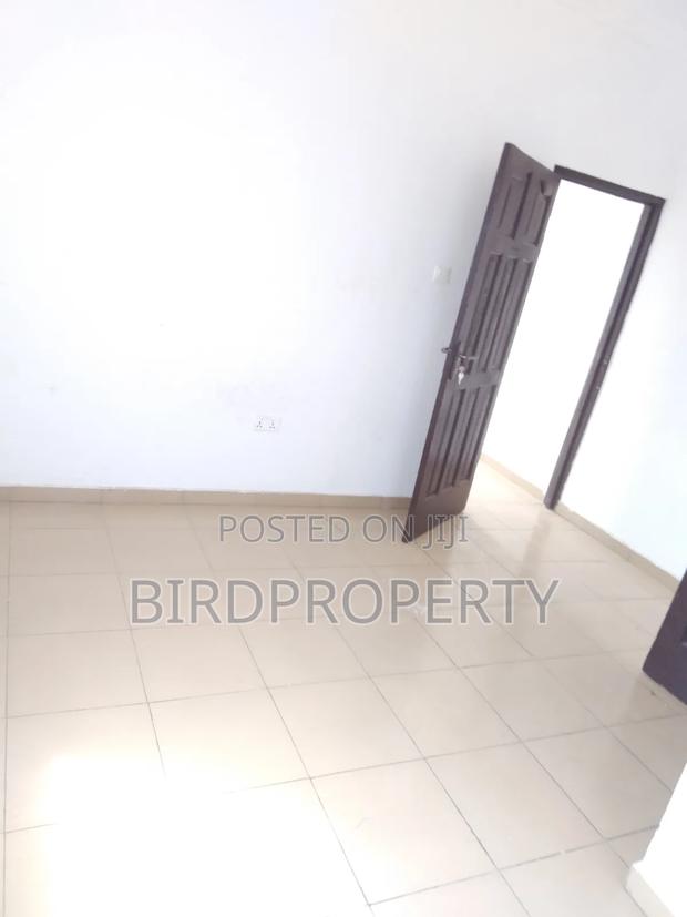 1bdrm Apartment in Bird-Group, School Junction for rent · Photo 4