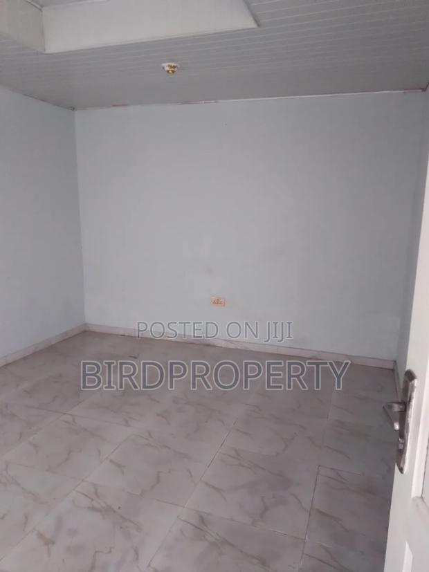 1bdrm Apartment in Bird-Group, School Junction for rent · Photo 3