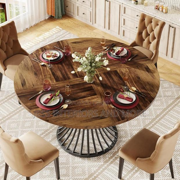Dining Table for 4-6 People (Farmhouse) · Photo 3