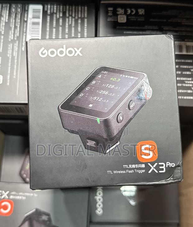 Godox X3pro S Touchscreen TTL Wireless Flash Trigger for Sony · Photo 1