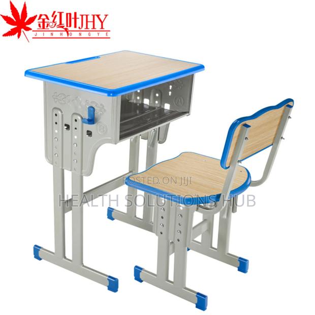 Students Table and Chair · Photo 2