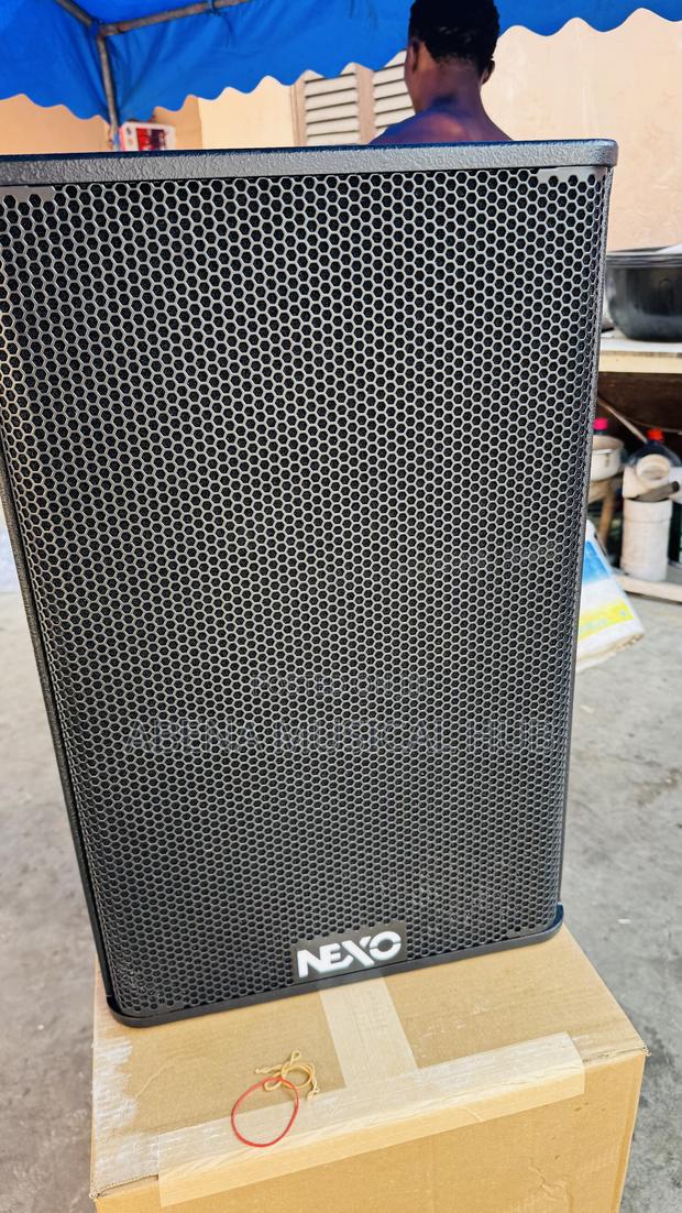 Nexo 15 Inches Studio Monitor · Photo 1