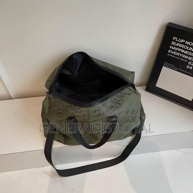 Mini Canvas Duffel Bag · Photo 3