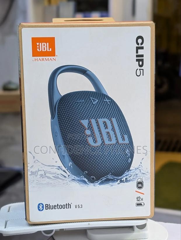 JBL Clip 5 · Photo 2