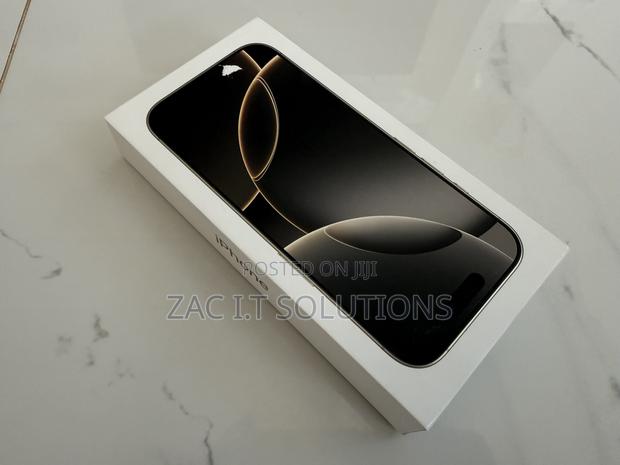 Apple iPhone 16 Pro 128 GB Silver · Photo 2
