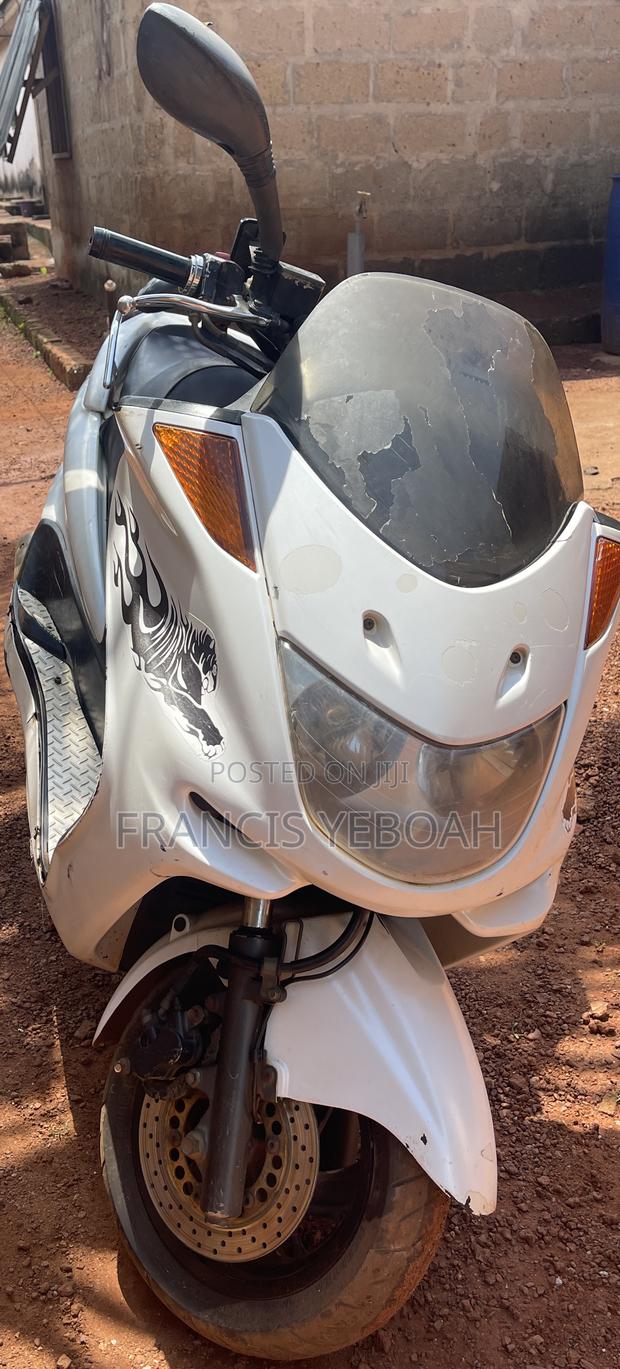 Yamaha Majesty 2019 White · Photo 1