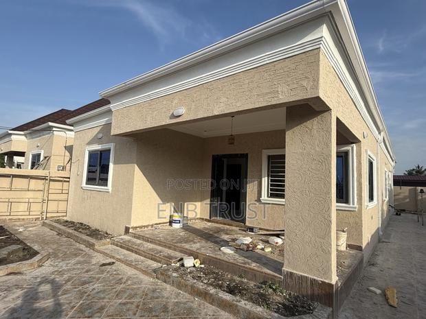 3bdrm House in Ablekuma Sonitra, Manhean for sale · Photo 1