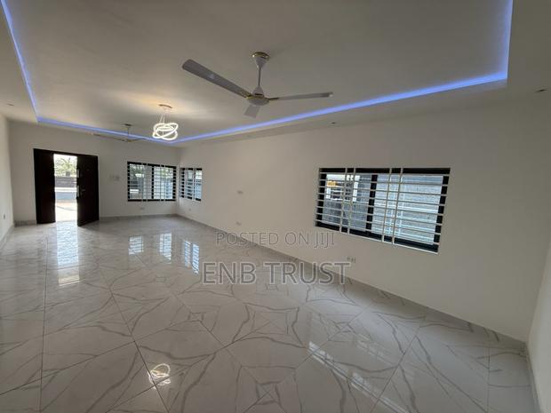 3bdrm House in Ablekuma Sonitra, Manhean for sale · Photo 4