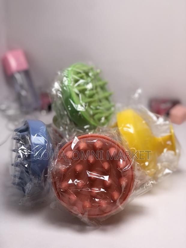 Silicone Hair/ Scalp Massager · Photo 3