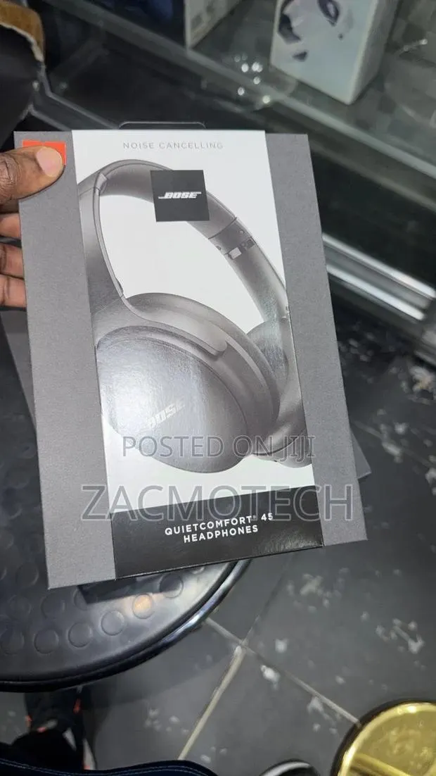 Bose Quit Contort · Photo 1