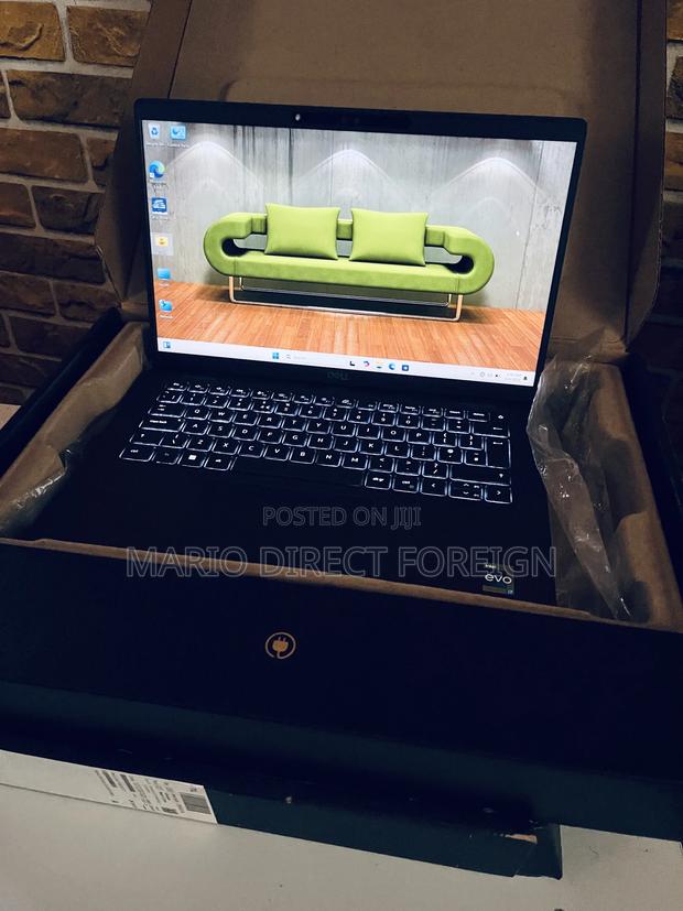 New Laptop Dell Latitude 7430 32GB Intel Core i7 SSD 512GB · Photo 6