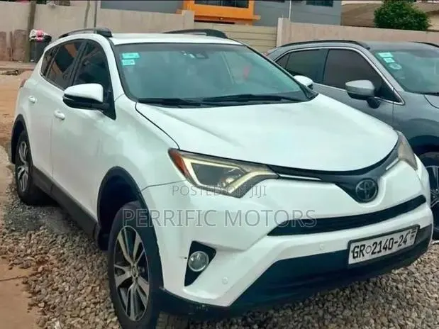 Toyota Rav4 LE 2018 · Photo 1