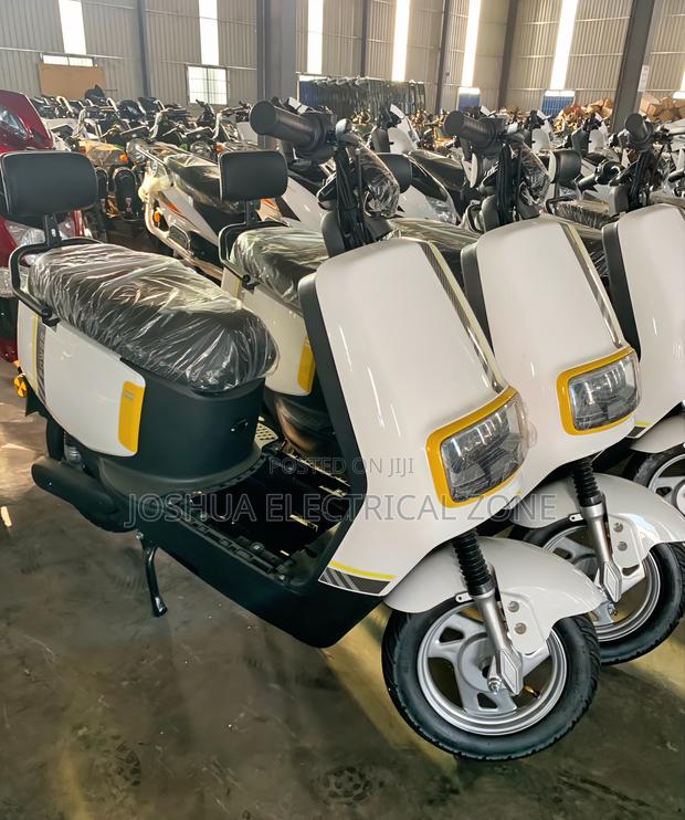 New Motorcycle 2024 Gray · Photo 2