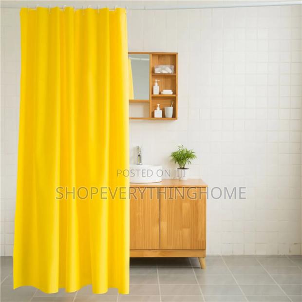 Shower Curtain · Photo 3