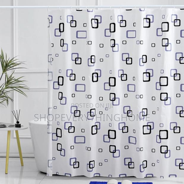 Shower Curtain · Photo 2