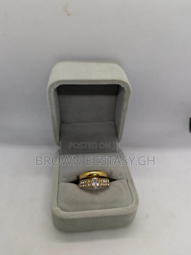 Small Stones Two Piece Engagement Rings · Photo 3