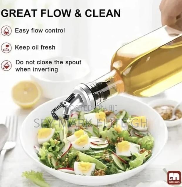 Oil Vinegar Bottle Dispenser · Photo 2