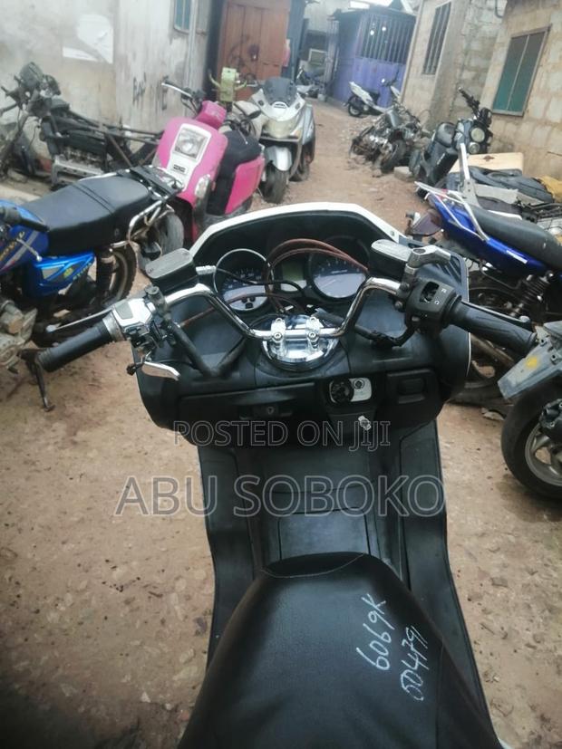 Max-S 2020 White · Photo 1