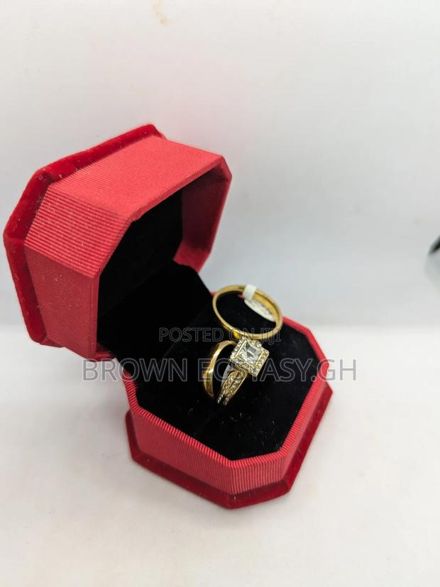 3 Piece Wedding Rings Square Shaped Stones (Swipe) · Photo 4