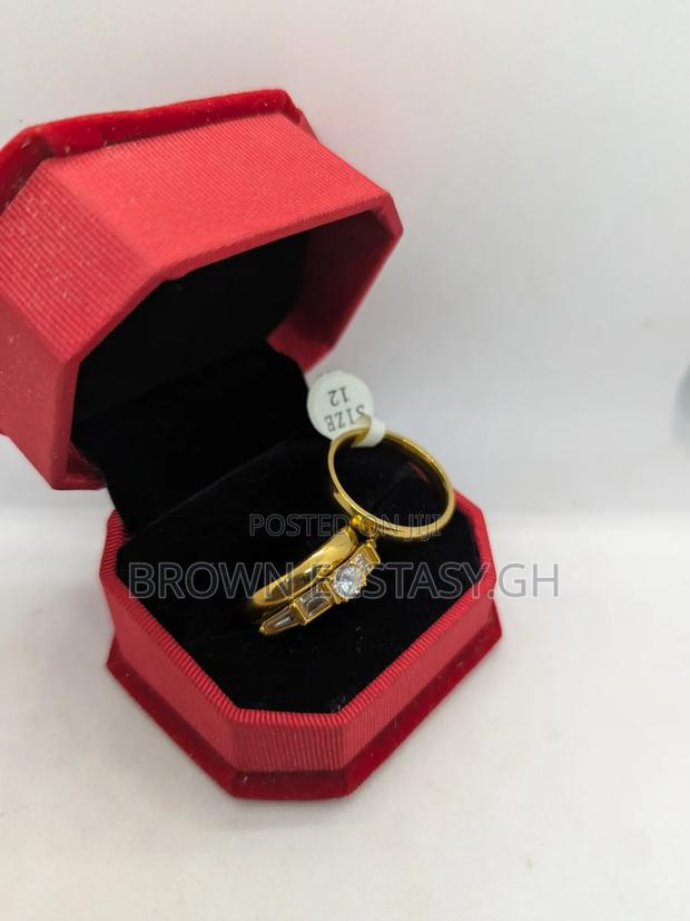 Three Piece Wedding Rings (Round)(Swipe) · Photo 4