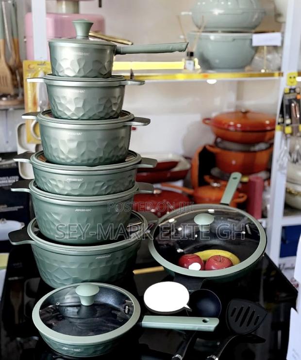 16pcs Arshia Diecast Cookware Set · Photo 1