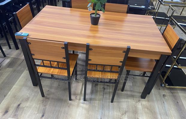 Wooden 6seater Dining Table With Chairs · Photo 2