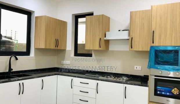4bdrm House in Community 25 Tema for sale · Photo 3