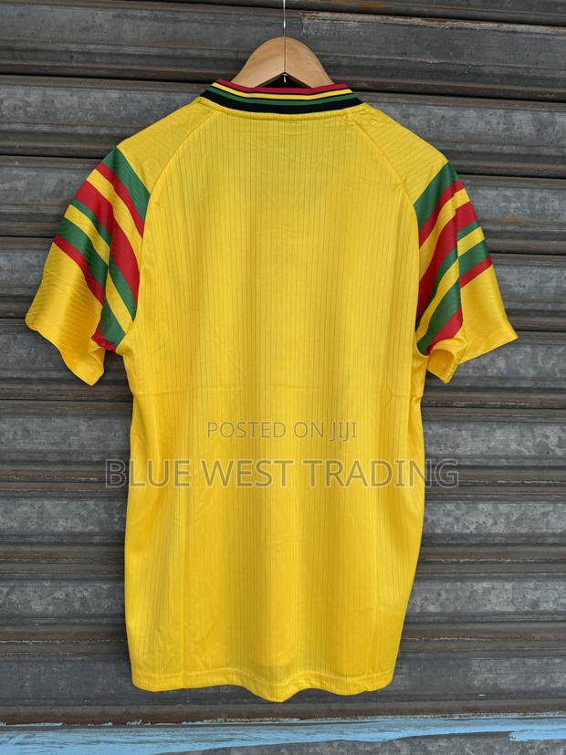 Ghana Abedi Pele Retro Jersey · Photo 5