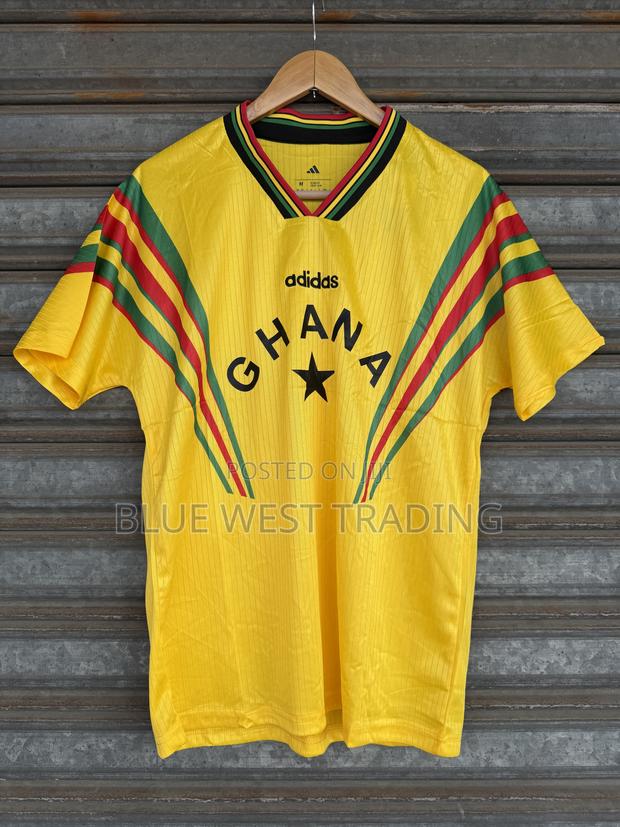 Ghana Abedi Pele Retro Jersey · Photo 3