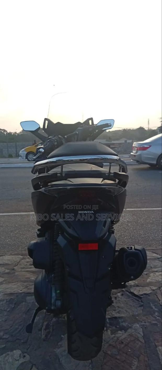 Honda Forza 2024 Black · Photo 2