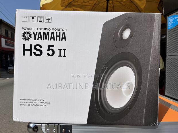 Yamaha Hs-5ii 2-Way 70w Bass Studio Monitors · Photo 1