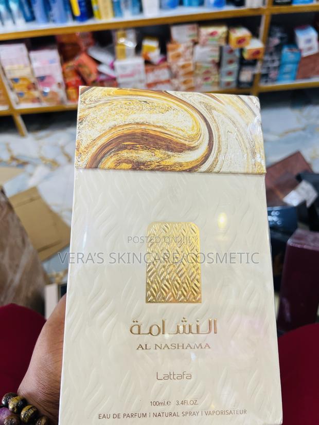 Al Nashama Lattafa Perfume · Photo 1