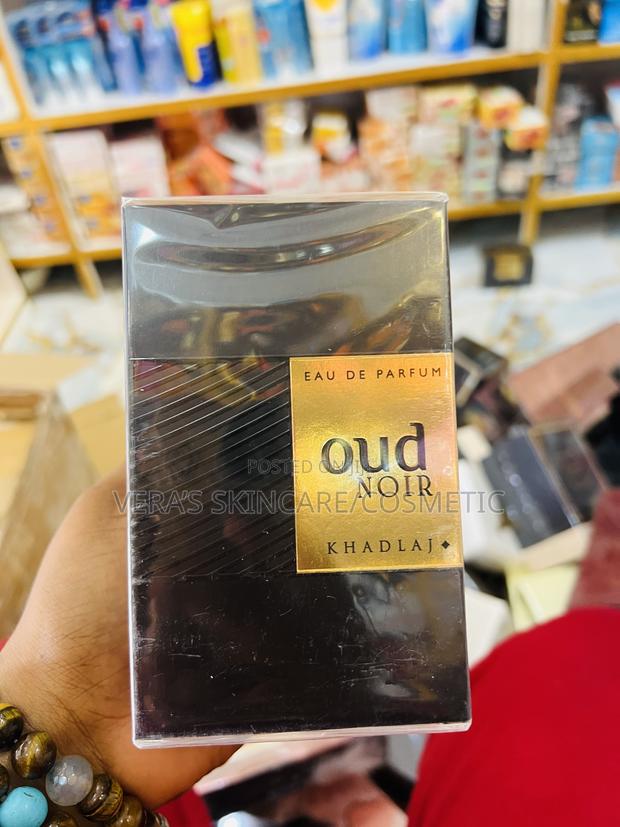 Oud Nior Perfume · Photo 1