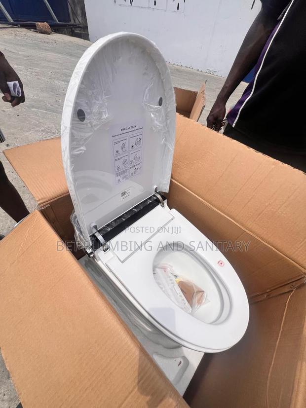 Remote Control Water Closet_smart Wc_sensor Wc · Photo 1