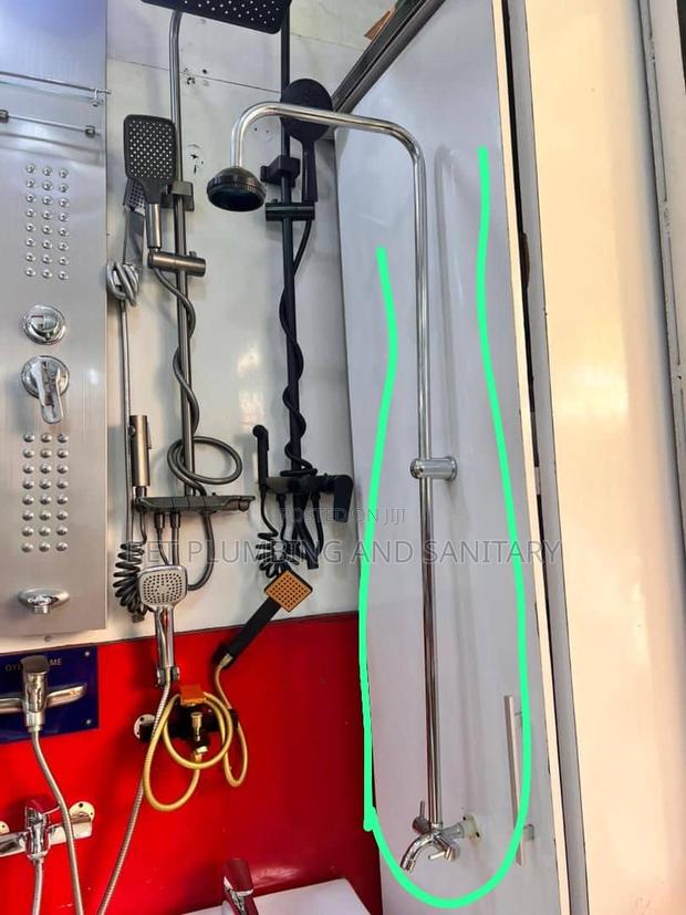 Long Pole With Black Shower Head_2in1 Stainless Bathroom Shower · Photo 1
