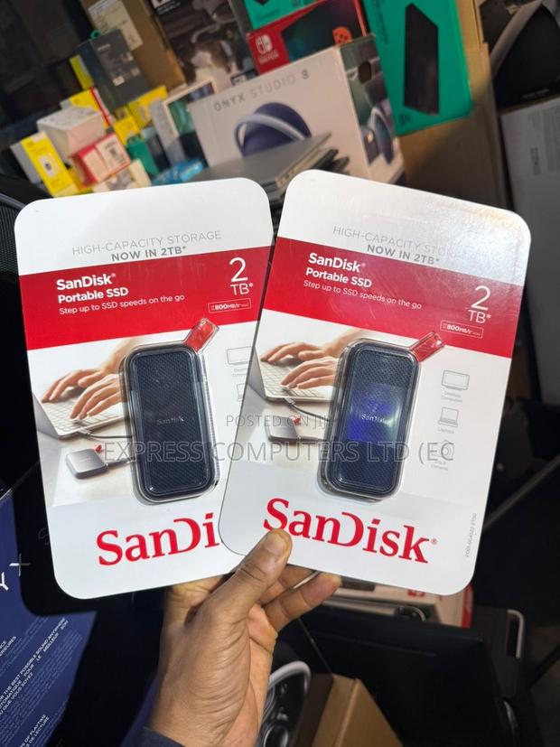Sandisk Original 2tb Extreme Portable SSD External Drive Original · Photo 1