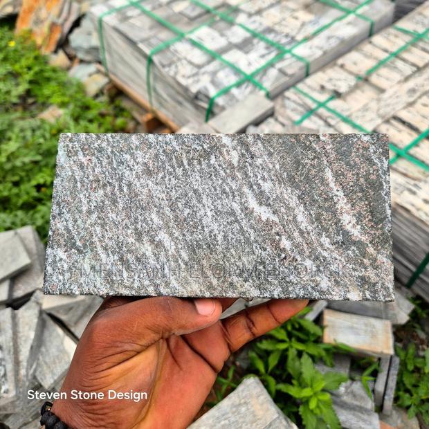 Stone Seler · Photo 4
